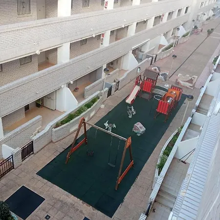 Practico En El Centro De Marina D'or *