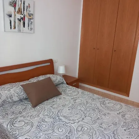 Practico En El Centro De Marina D'or *